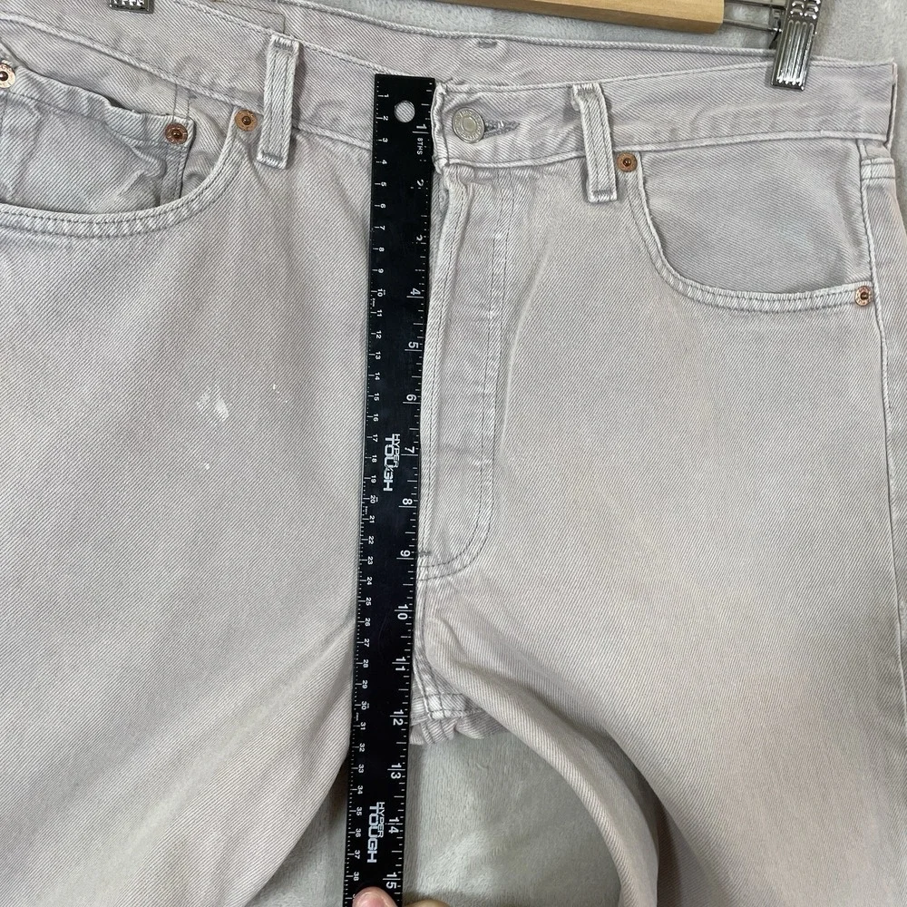 VTG Levi's 501 0648 Light Gray Denim Jeans Made in USA Men's 34x34 (fit 33x33)